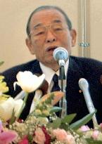 Veteran politician Kubo quits politics